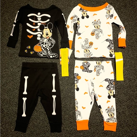 New 2 sets of Disney Mickey and Minnie Mouse 12 month Halloween pajamas - Picture 1 of 1